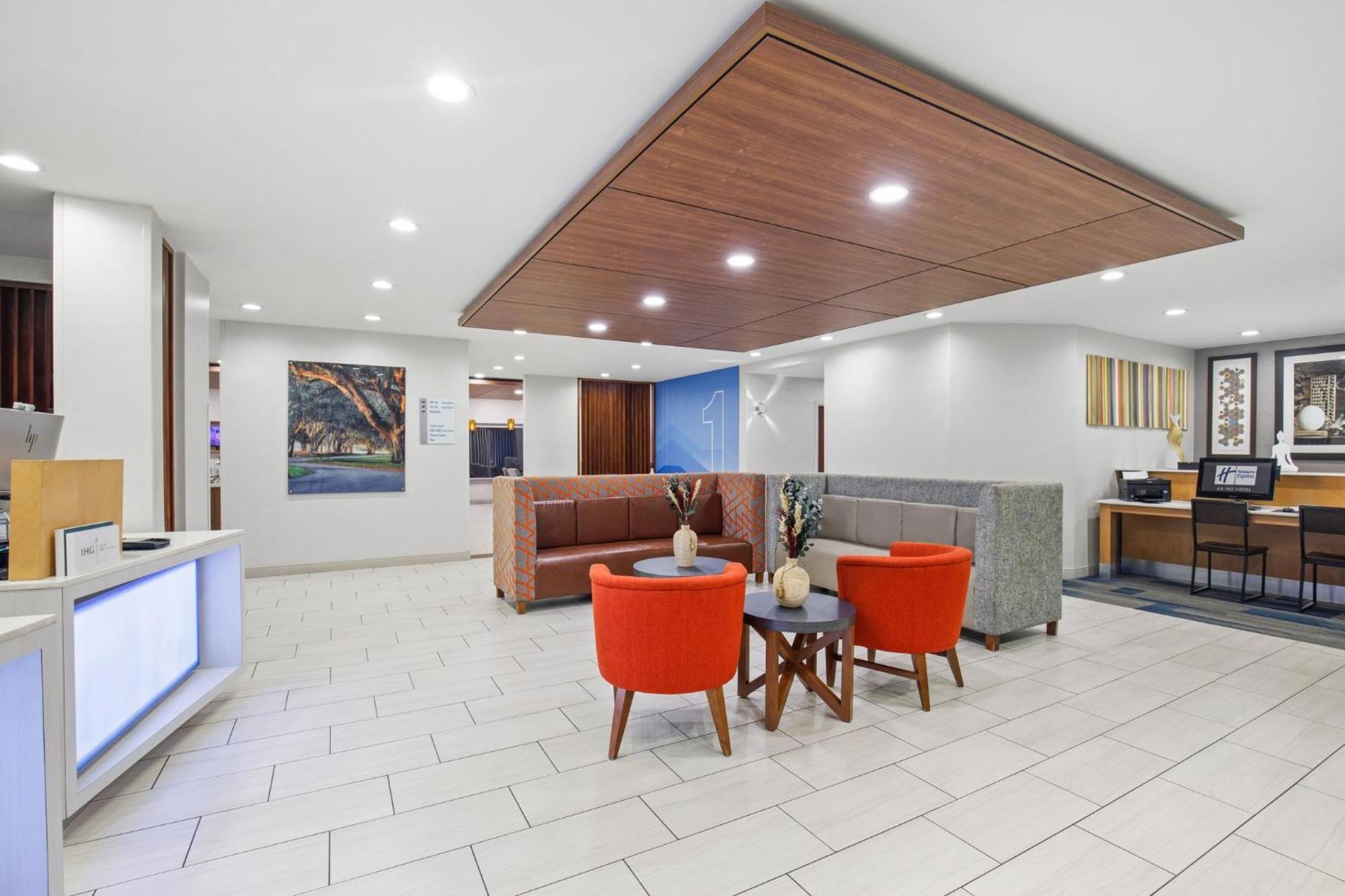 Holiday Inn Express & Suites Locust Grove By Ihg Exterior photo